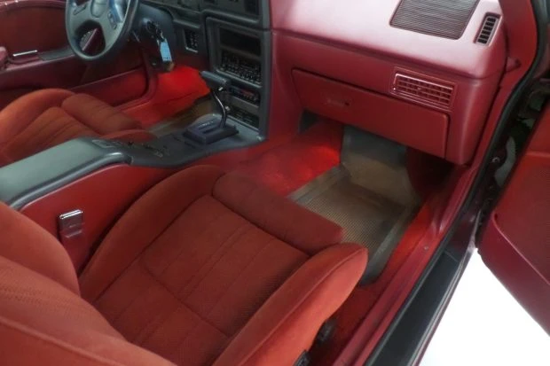 1988 Ford Thunderbird 9th Gen - Image 4 of 8