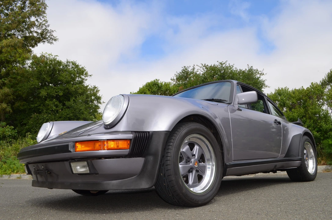 1988 Porsche 930 Turbo - Image 13 of 31
