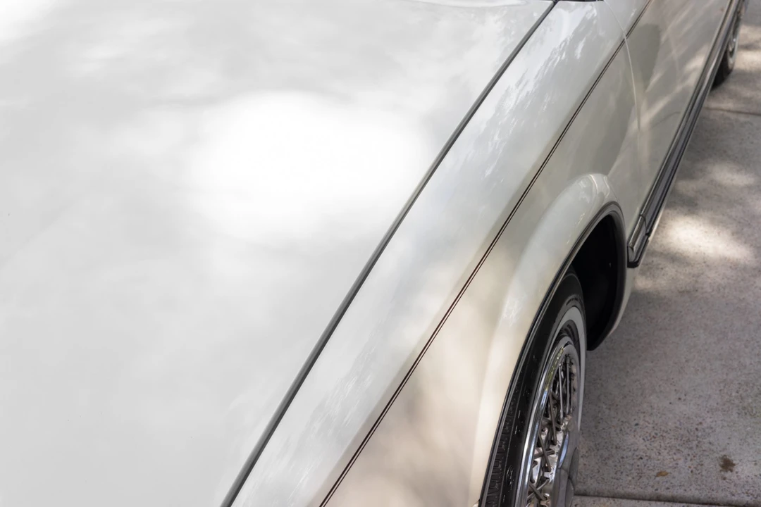 1990 Buick Riviera 4th-7th Gen - Image 17 of 31
