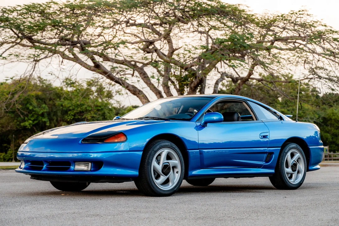 1992 Dodge Stealth - Image 2 of 31
