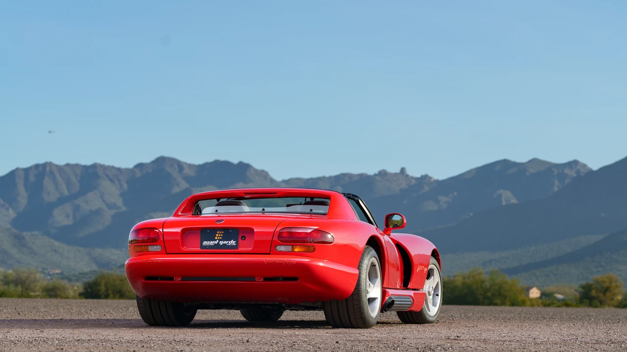 1994 Dodge Viper 1st Gen - Image 22 of 31