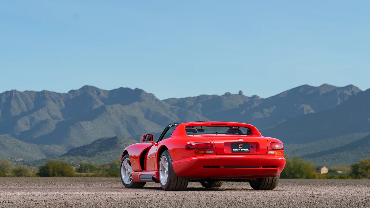 1994 Dodge Viper 1st Gen - Image 28 of 31