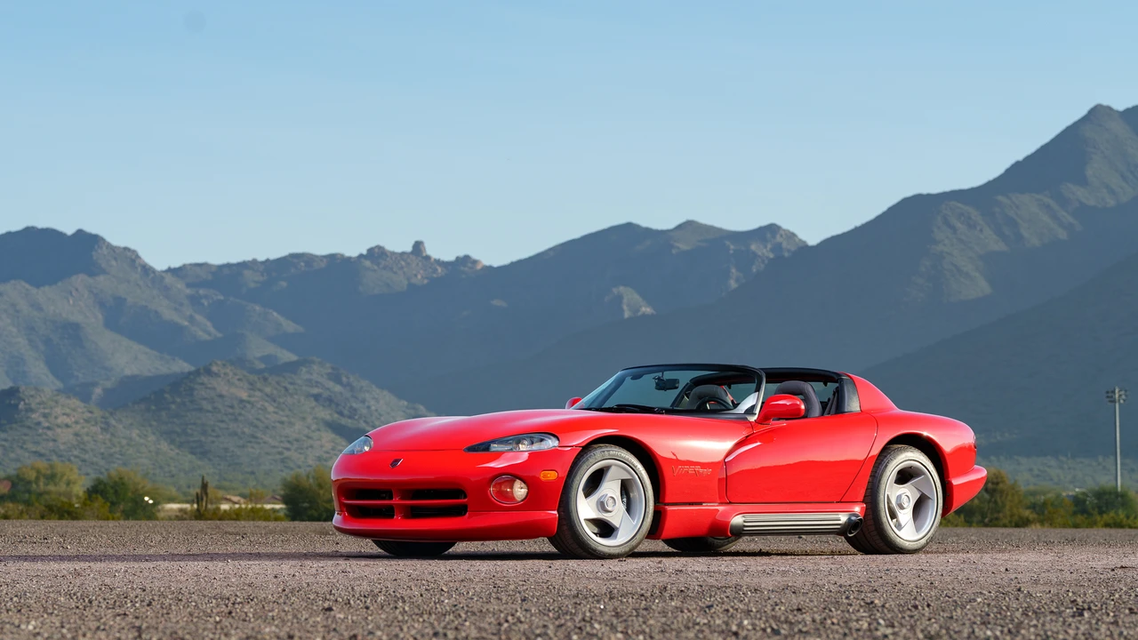1994 Dodge Viper 1st Gen - Image 2 of 31