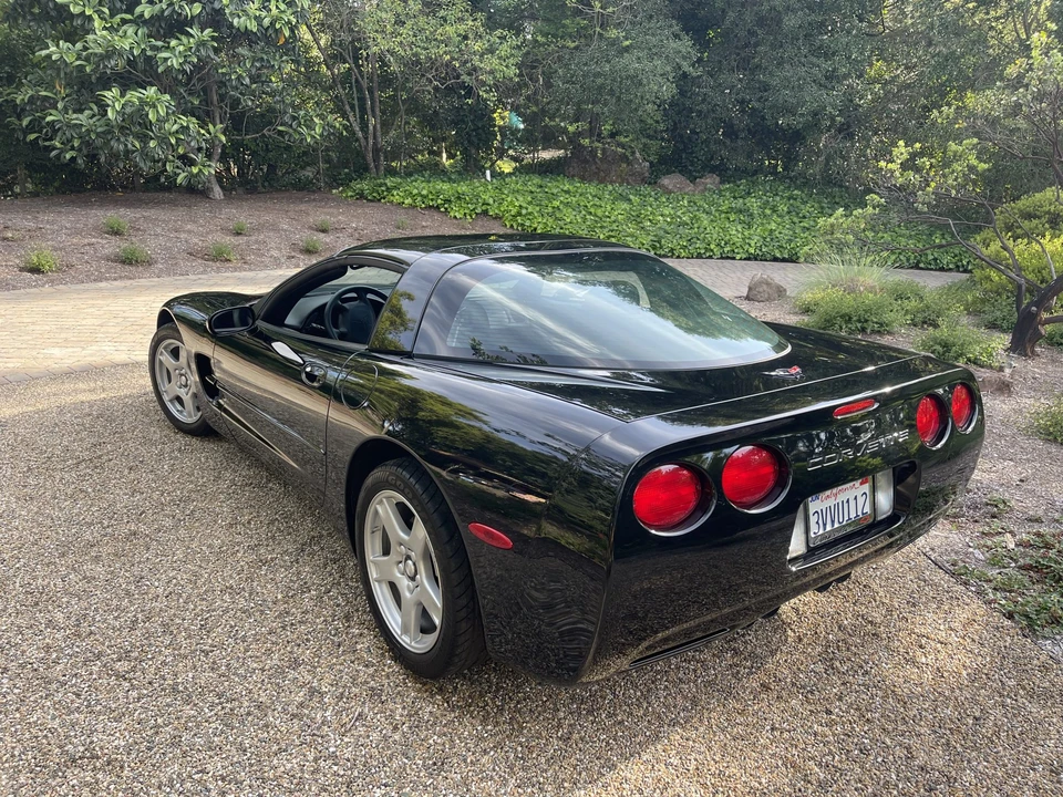 1997 Chevrolet Corvette C5 - Image 4 of 31