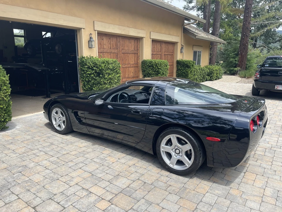 1997 Chevrolet Corvette C5 - Image 3 of 31