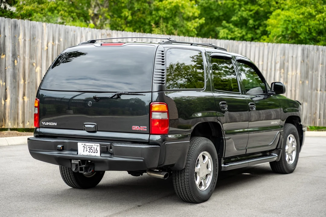 2003 GMC Yukon 2nd Gen - Image 7 of 31