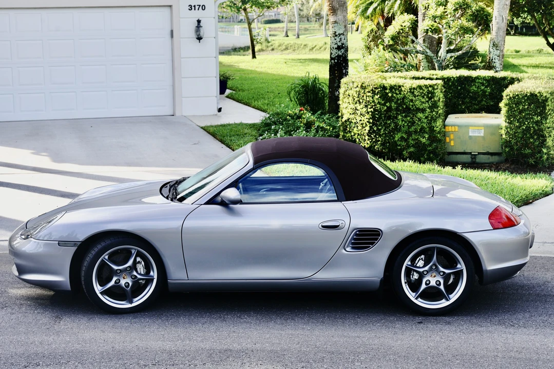 2004 Porsche 986 Boxster S - Image 9 of 31