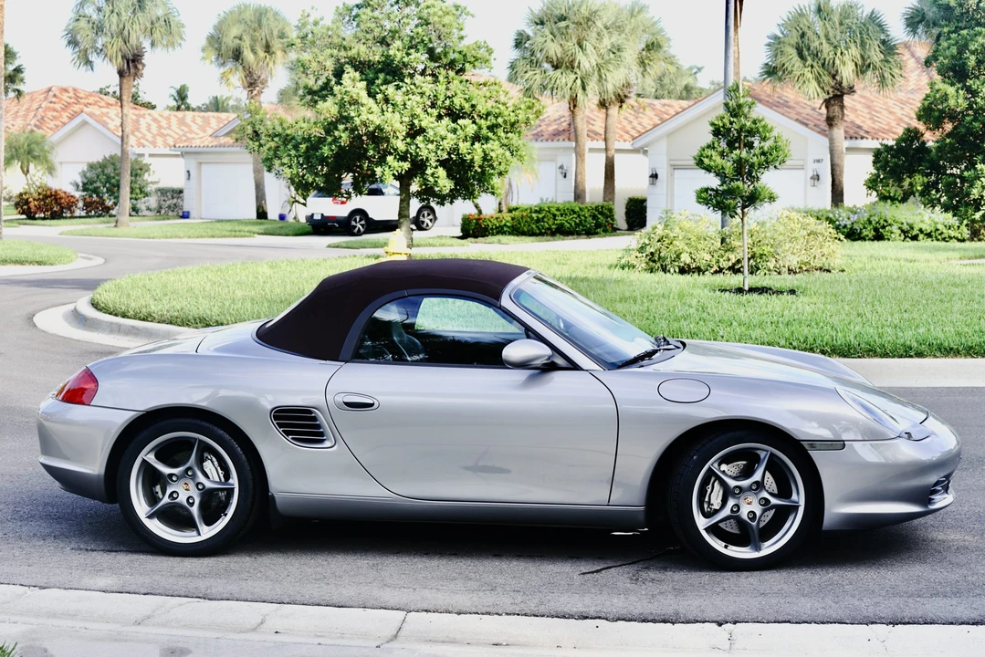 2004 Porsche 986 Boxster S - Image 15 of 31