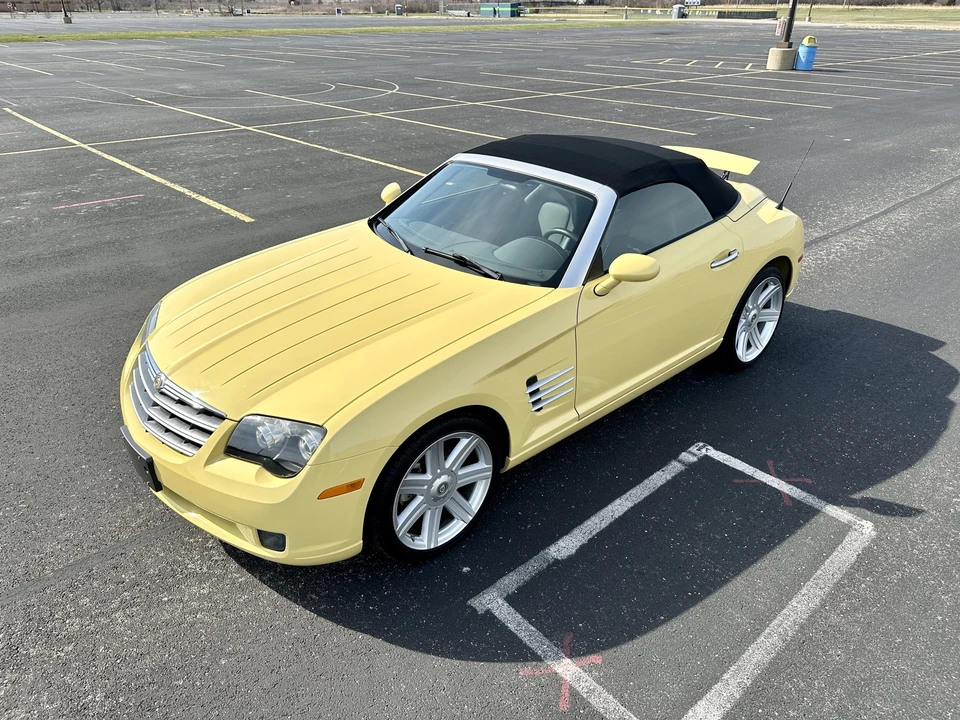 2005 Chrysler Crossfire - Image 5 of 31