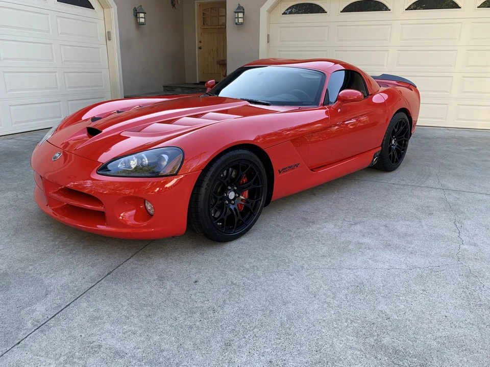 2009 Dodge Viper 4th Gen - Image 2 of 31