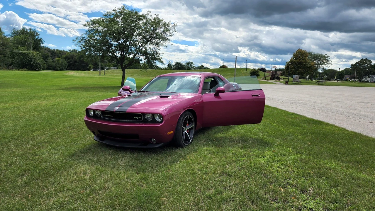 2010 Dodge Challenger SRT8 & 392 3rd Gen - Image 28 of 31