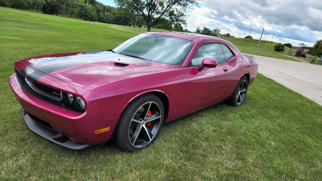 2010 Dodge Challenger SRT8 & 392 3rd Gen - Image 3 of 31