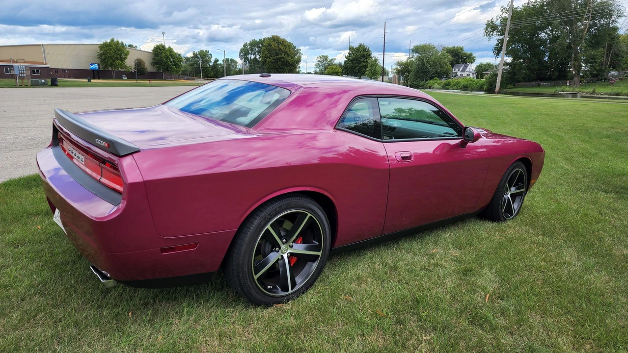 2010 Dodge Challenger SRT8 & 392 3rd Gen - Image 20 of 31