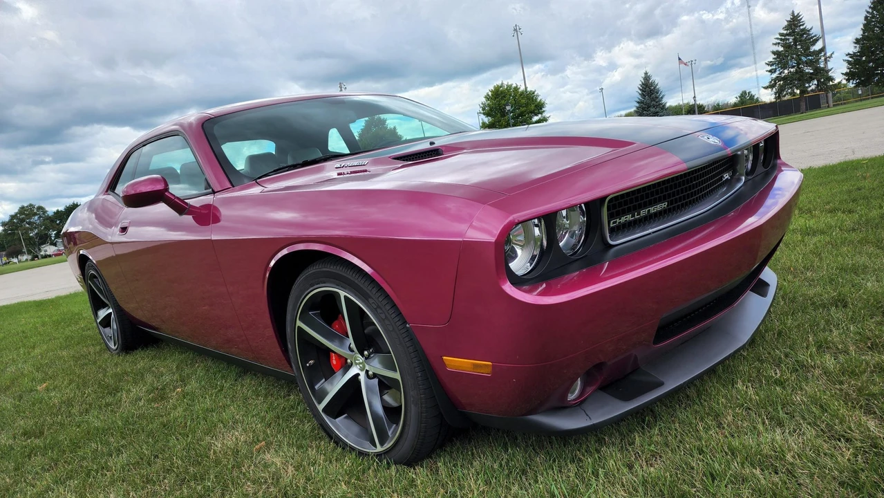 2010 Dodge Challenger SRT8 & 392 3rd Gen - Image 13 of 31
