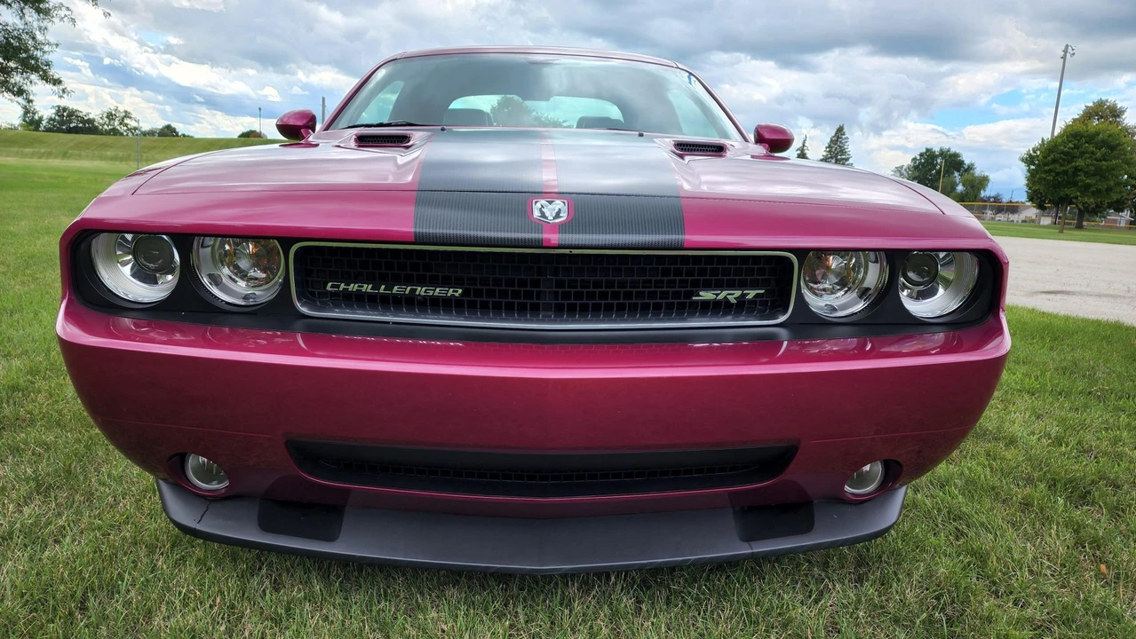 2010 Dodge Challenger SRT8 & 392 3rd Gen - Image 11 of 31