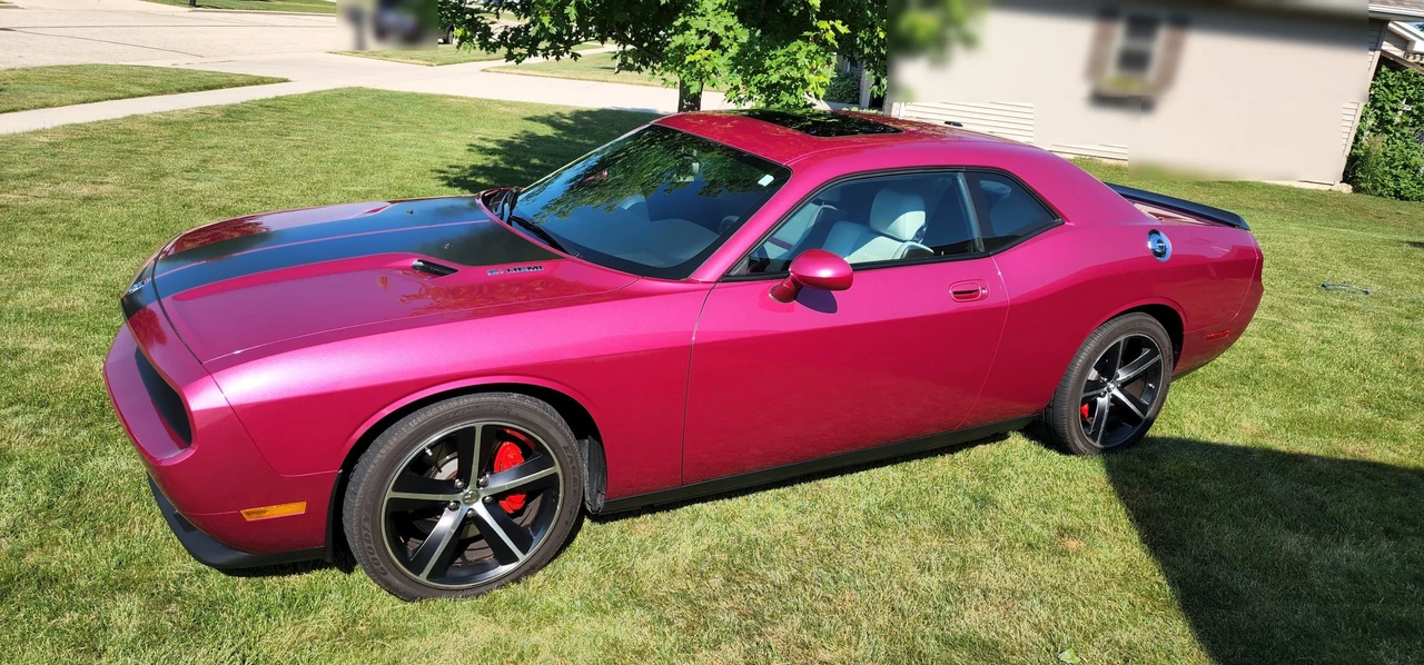 2010 Dodge Challenger SRT8 & 392 3rd Gen - Image 5 of 31