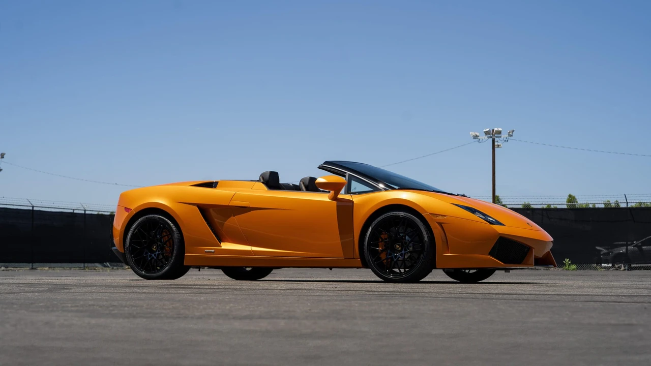 2010 Lamborghini Gallardo LP560-4 - Image 16 of 31