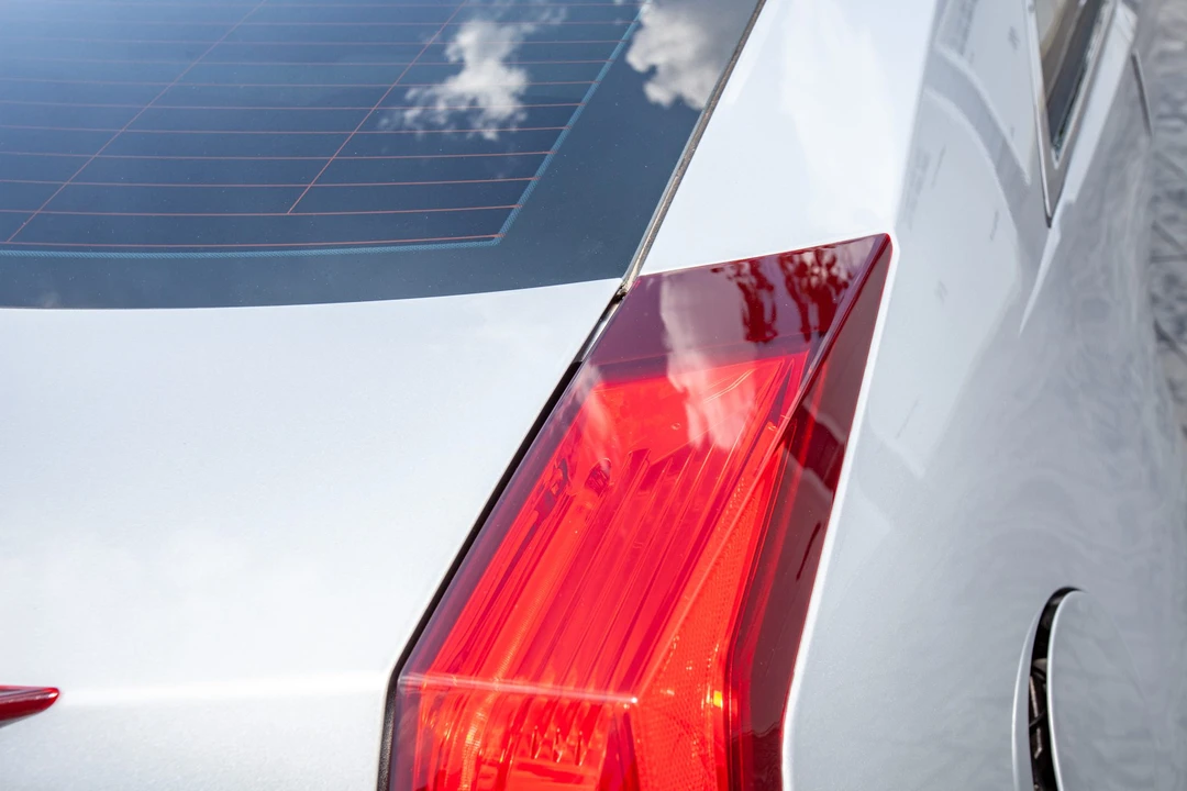 2011 Cadillac CTS-V 2nd Gen - Image 23 of 31