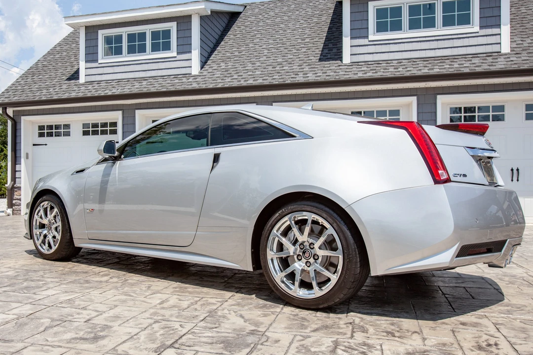 2011 Cadillac CTS-V 2nd Gen - Image 5 of 31