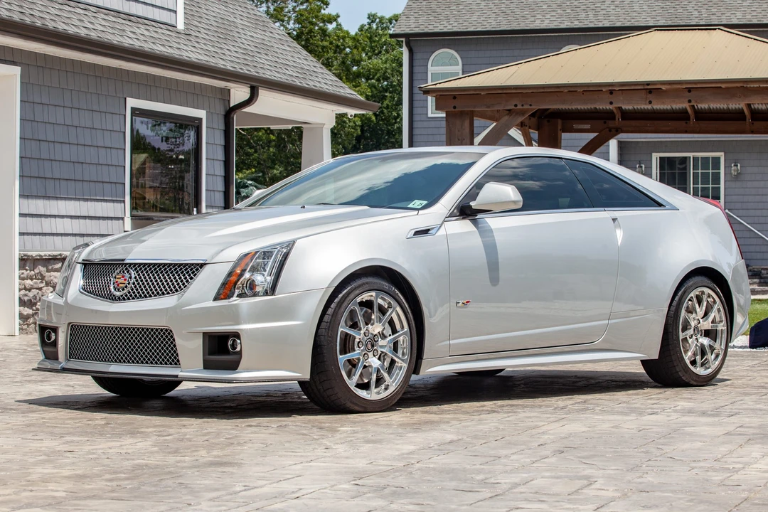 2011 Cadillac CTS-V 2nd Gen - Image 3 of 31