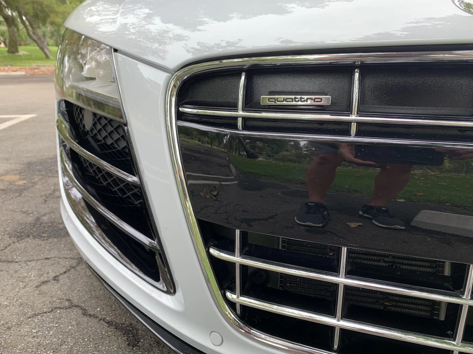 2012 Audi 42 R8 - Image 24 of 31