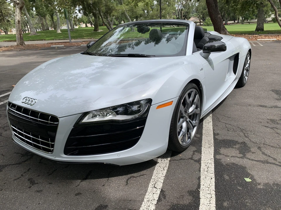 2012 Audi 42 R8 - Image 10 of 31