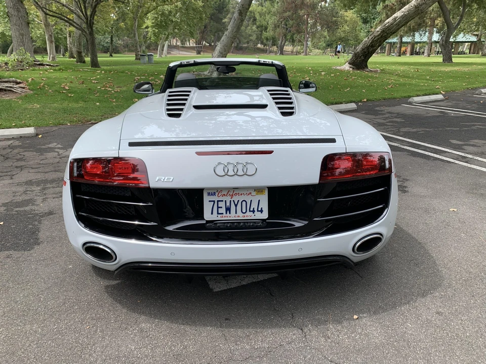 2012 Audi 42 R8 - Image 14 of 31
