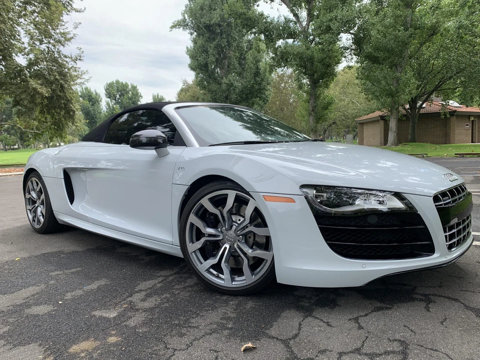 2012 Audi 42 R8 - Image 4 of 31