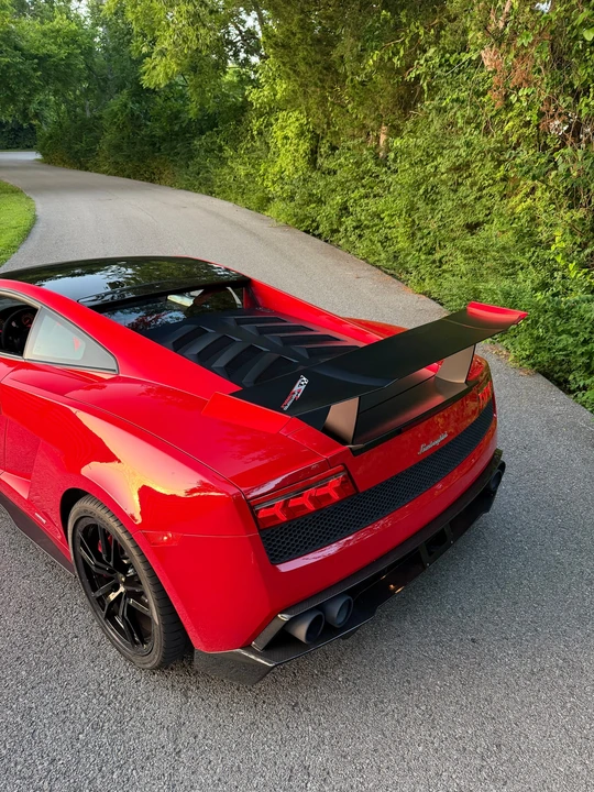 2012 Lamborghini Gallardo LP570-4 Super Trofeo Stradale - Image 28 of 31