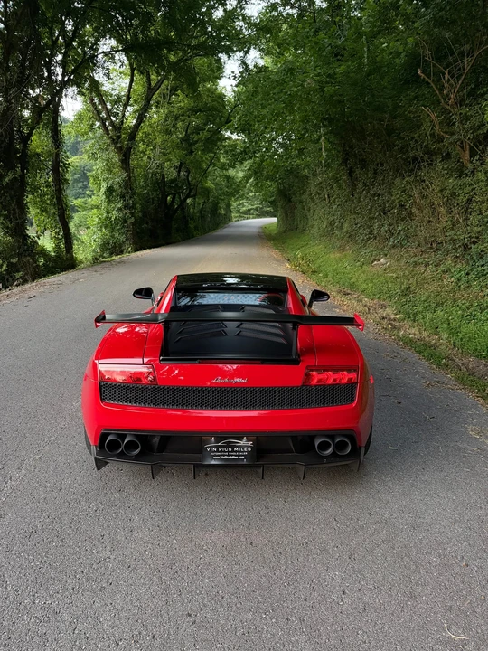 2012 Lamborghini Gallardo LP570-4 Super Trofeo Stradale - Image 11 of 31