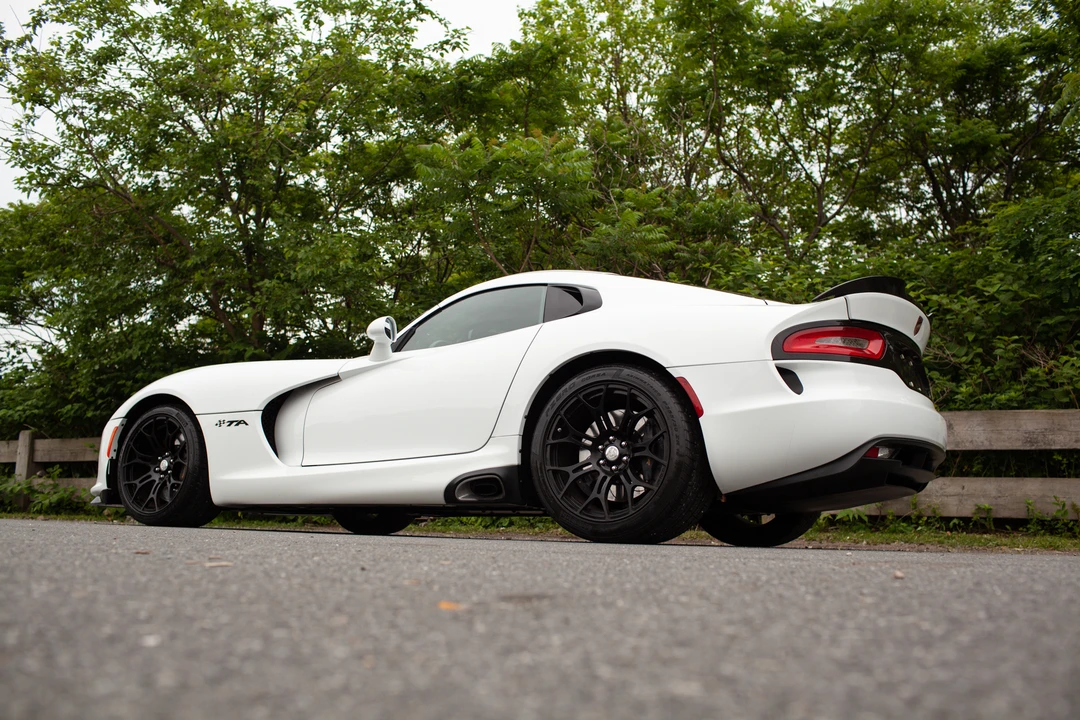 2014 Dodge Viper 5th Gen - Image 10 of 31