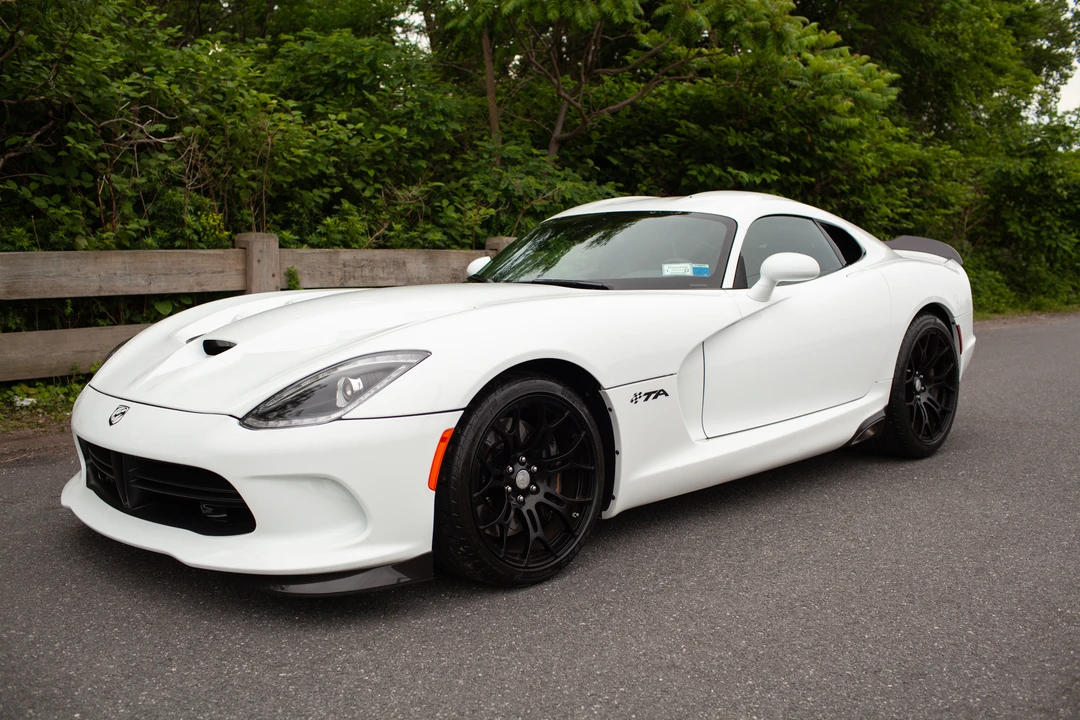 2014 Dodge Viper 5th Gen - Image 4 of 31