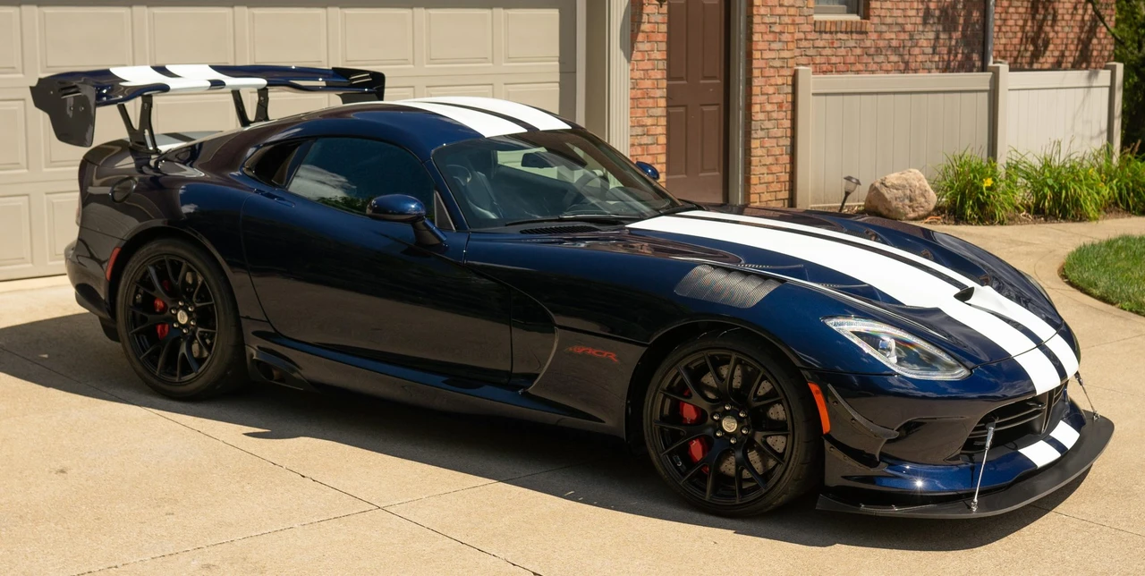 2016 Dodge Viper ACR 5th Gen - Image 8 of 31