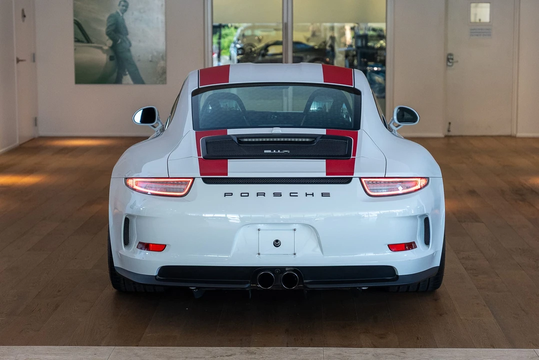 2016 Porsche 991 R - Image 25 of 31