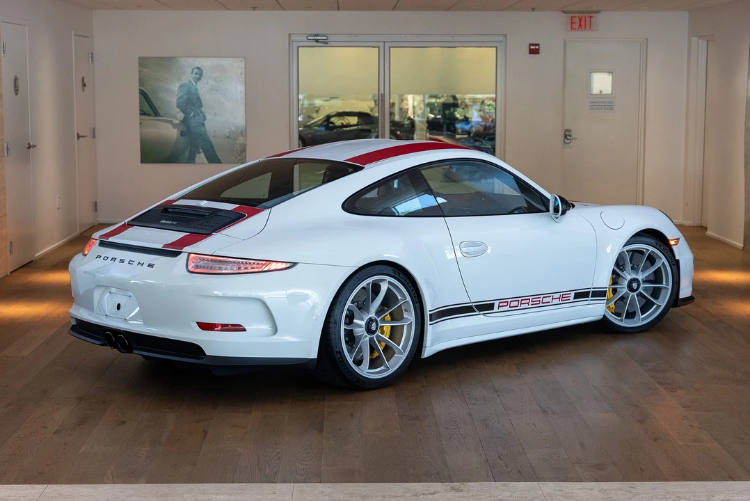 2016 Porsche 991 R - Image 27 of 31