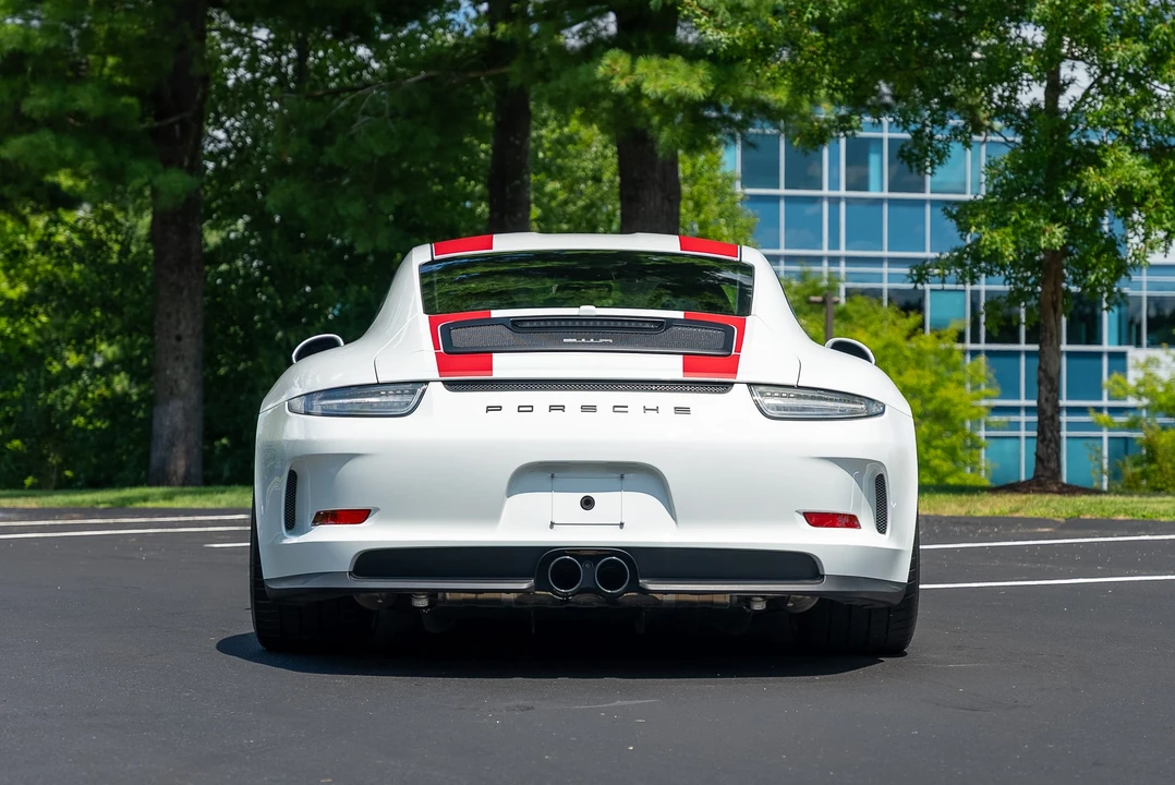 2016 Porsche 991 R - Image 8 of 31