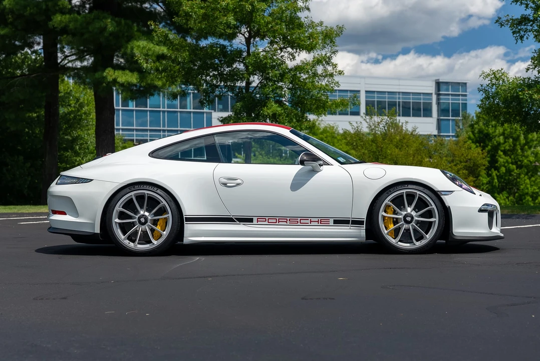 2016 Porsche 991 R - Image 12 of 31