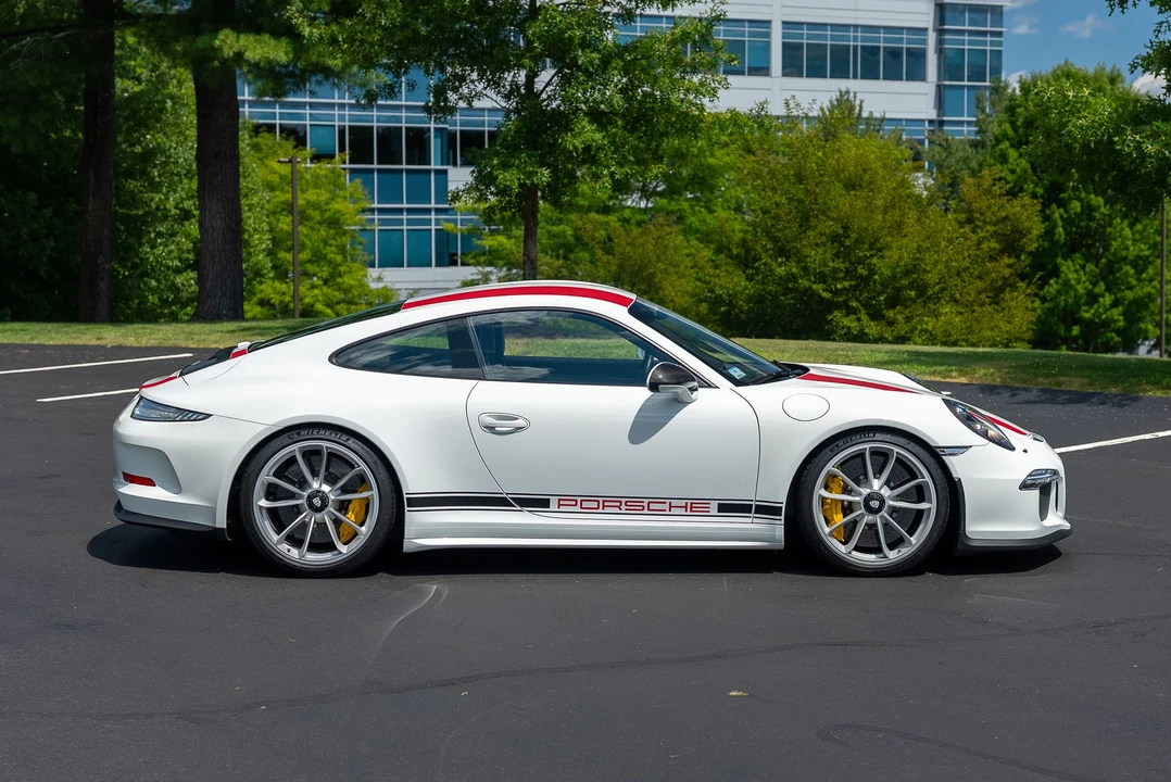 2016 Porsche 991 R - Image 13 of 31
