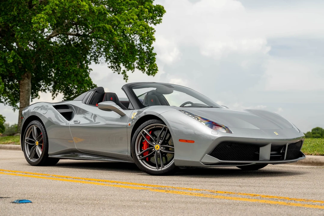 2018 Ferrari 488 Spider - Image 4 of 31