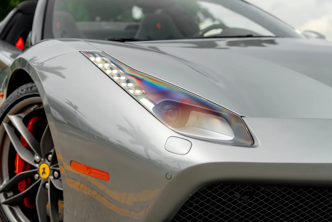 2018 Ferrari 488 Spider - Image 26 of 31