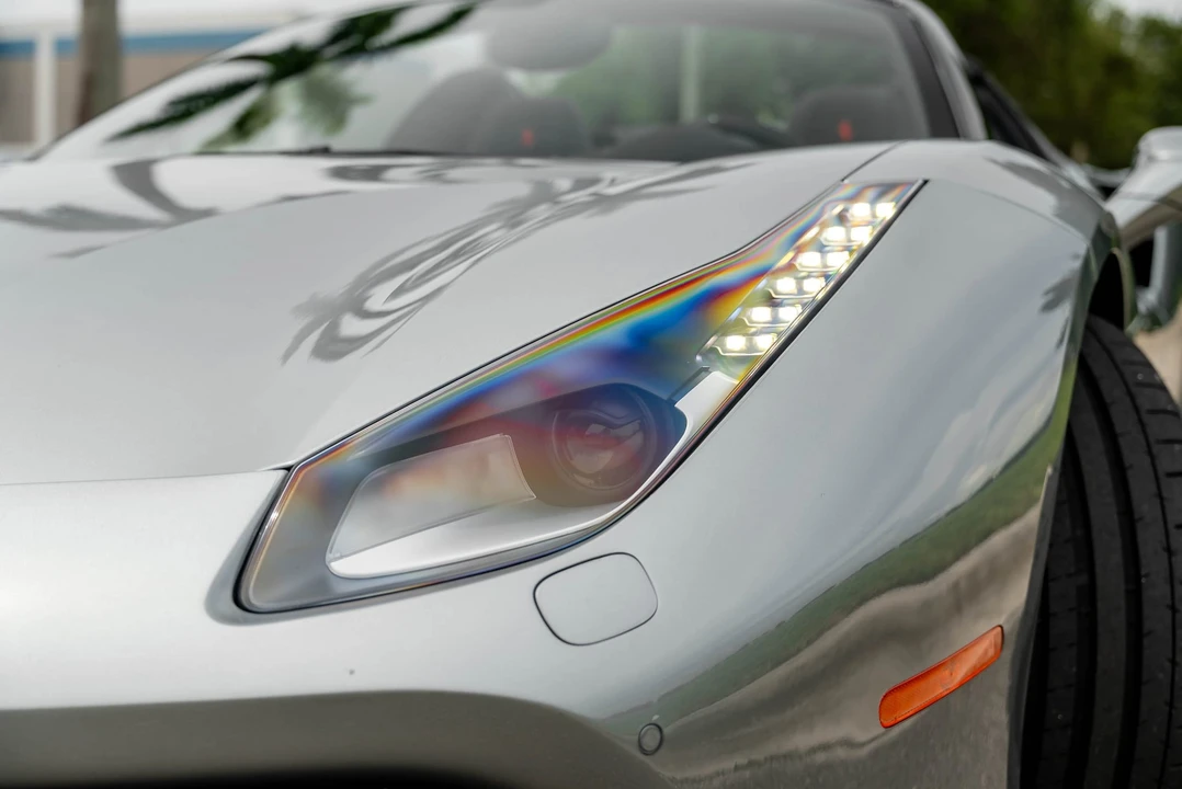 2018 Ferrari 488 Spider - Image 25 of 31