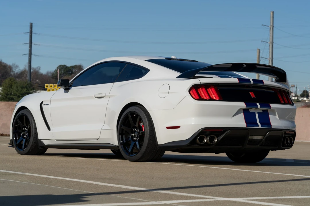 2018 Ford S550 Shelby Mustang GT350R - Image 9 of 31