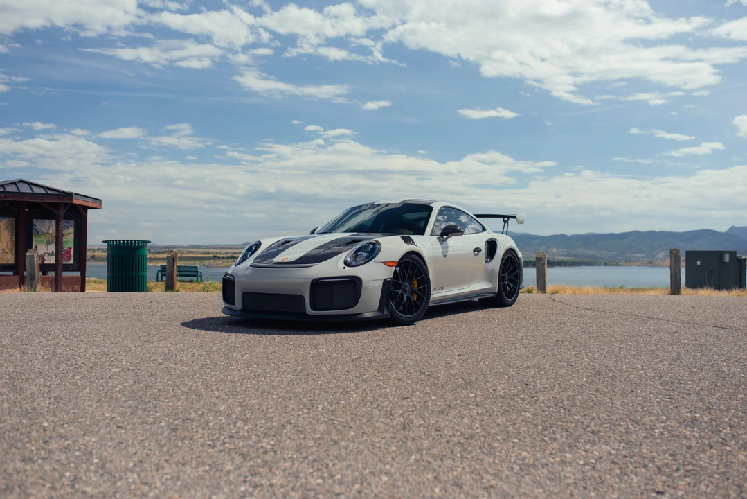 2018 Porsche 991 GT2 RS - Image 4 of 31