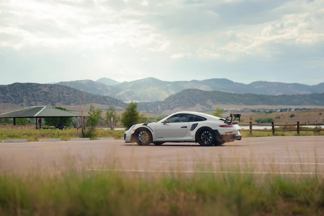 2018 Porsche 991 GT2 RS - Image 5 of 31