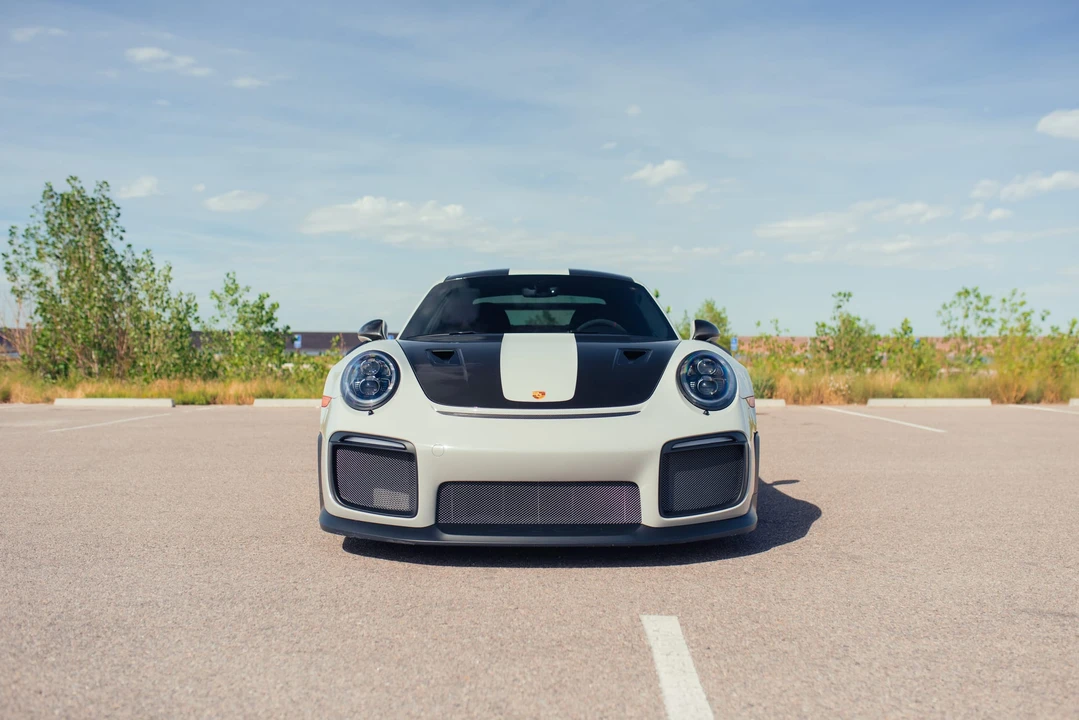 2018 Porsche 991 GT2 RS - Image 6 of 31