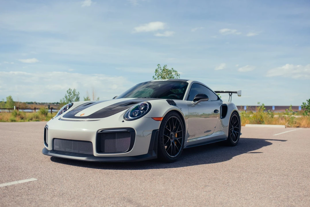 2018 Porsche 991 GT2 RS - Image 7 of 31