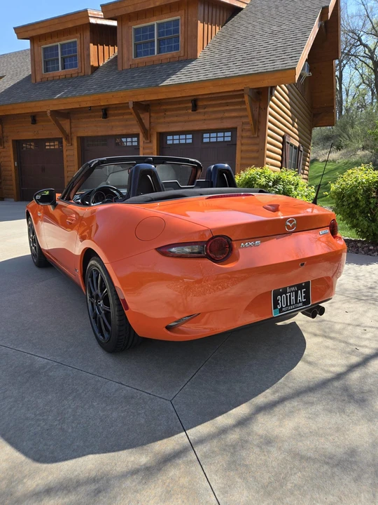 2019 Mazda ND MX-5 Miata - Image 7 of 31