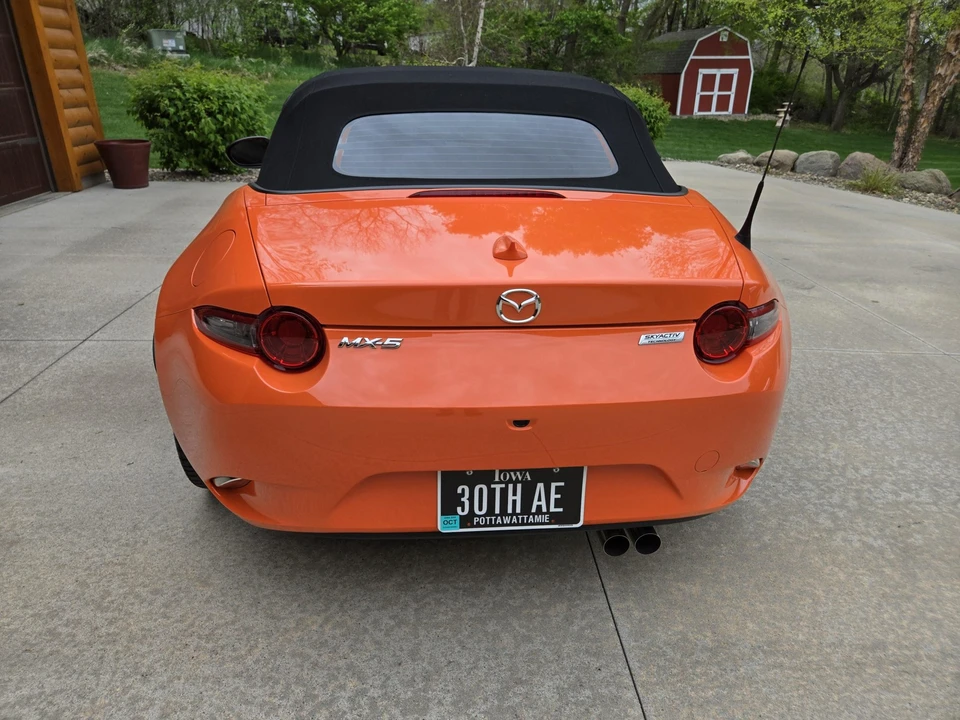 2019 Mazda ND MX-5 Miata - Image 28 of 31
