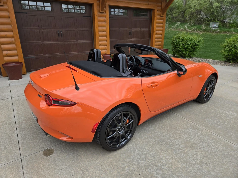 2019 Mazda ND MX-5 Miata - Image 21 of 31