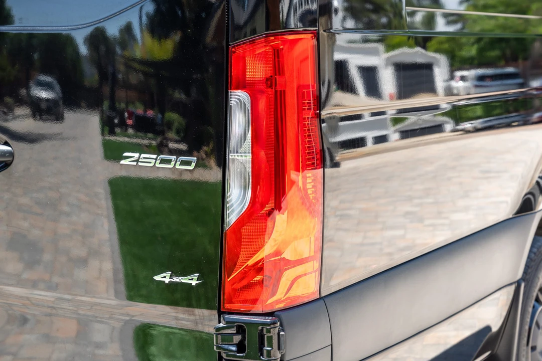 2021 Mercedes-Benz VS30 Sprinter - Image 14 of 31